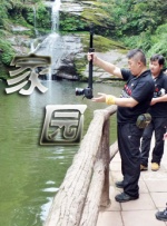 但因容貌大变样，并没有被人立刻认出。